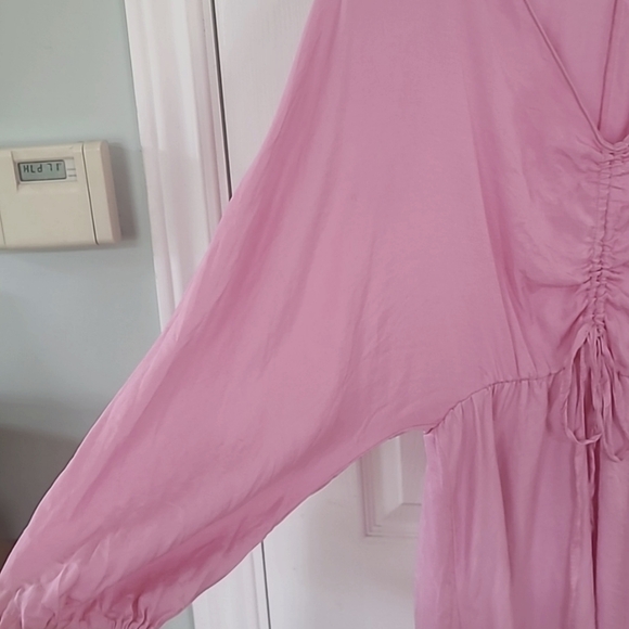 Beautiful Zara ruched pink dress, Excellent Condition 🩷 - Picture 3 of 12